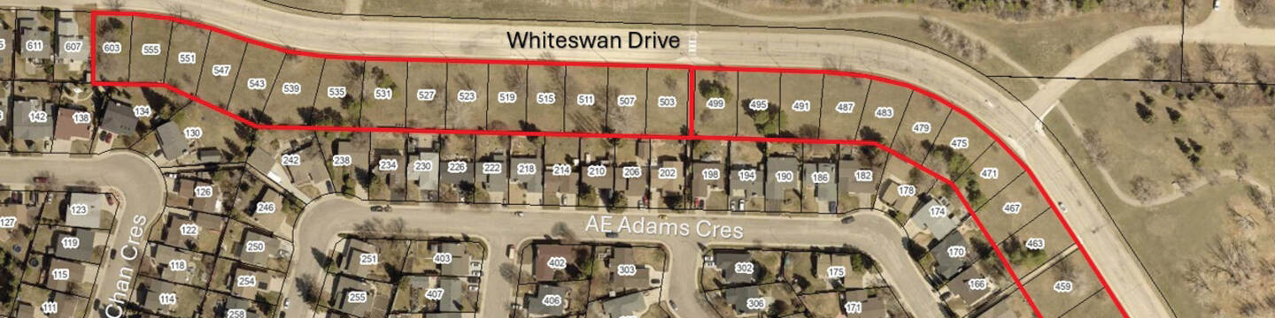 Snapsnot of some of the undeveloped lots on Whiteswan Drive.
